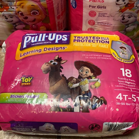 GIRL’S 4T-5T Training Pants - Picture 4 of 5